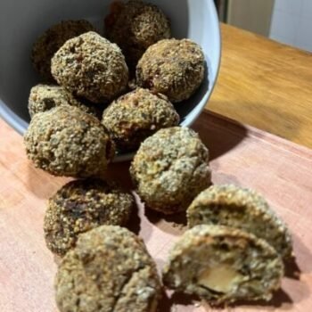 Croquetas de pollo y verdura con centro de muzzarella (8unid)